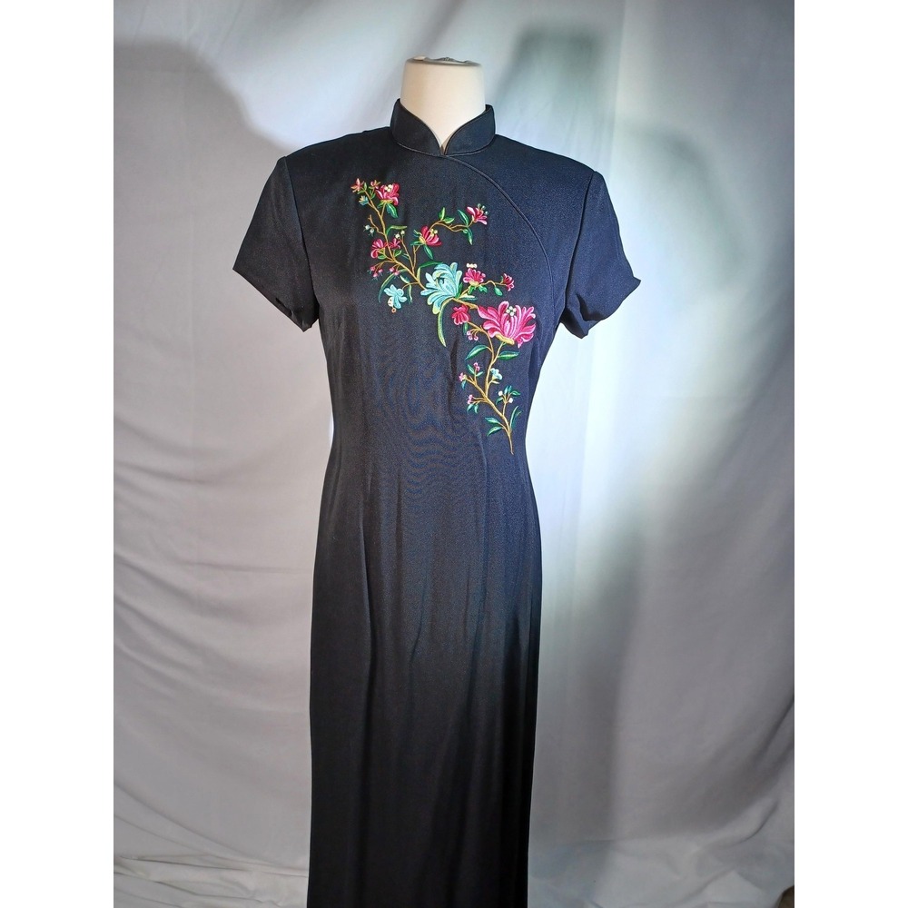 Dress Womens Size Black Floral Embroidered Satin Sheath Qipao Maxi